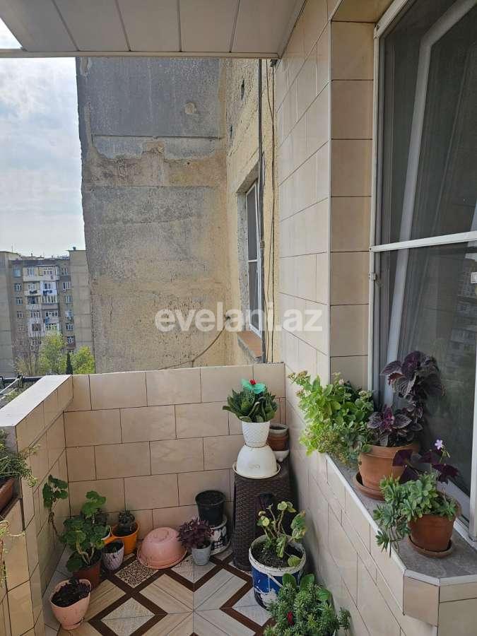 Satılır, köhnə tikili, 3 otaqlı, 82 m², Bakı, Xətai r, Əhmədli q, Xalqlar Dostluğu m.