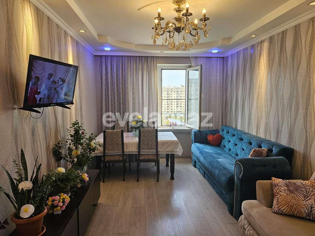 Satılır, köhnə tikili, 3 otaqlı, 82 m², Bakı, Xətai r, Əhmədli q, Xalqlar Dostluğu m.