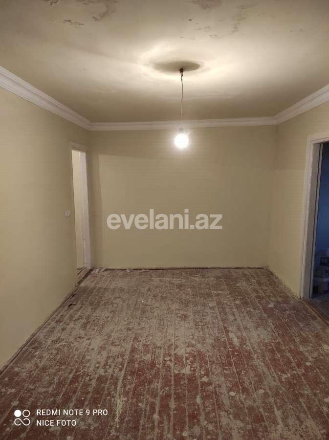 Продаётся, вторичка, 2-комнаты, 47 m², Гянджа