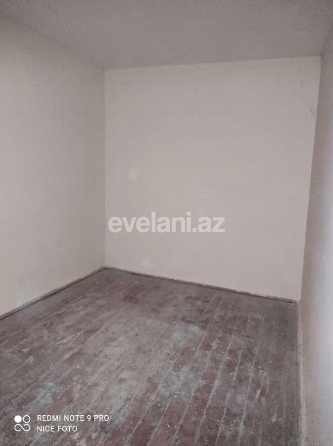 Продаётся, вторичка, 2-комнаты, 47 m², Гянджа