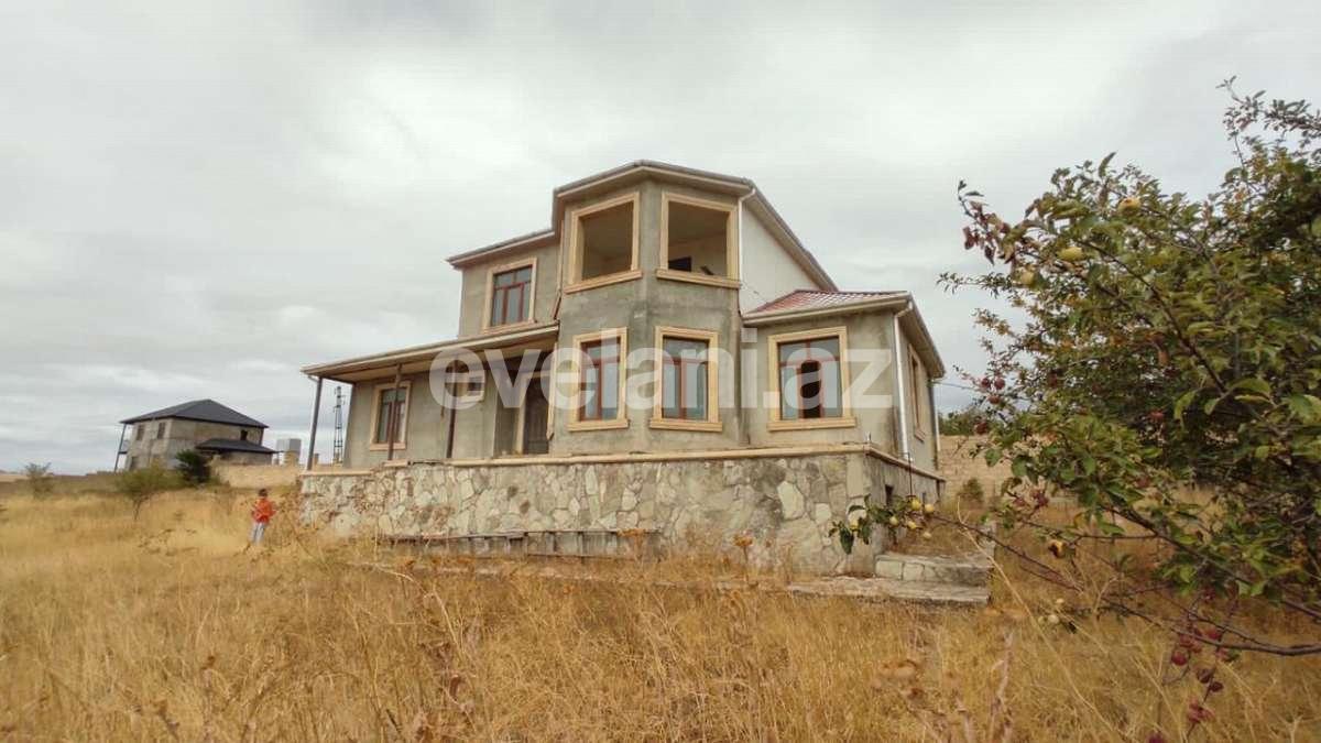 Satılır, yeni tikili, 4 otaqlı, 24 m², Şamaxı