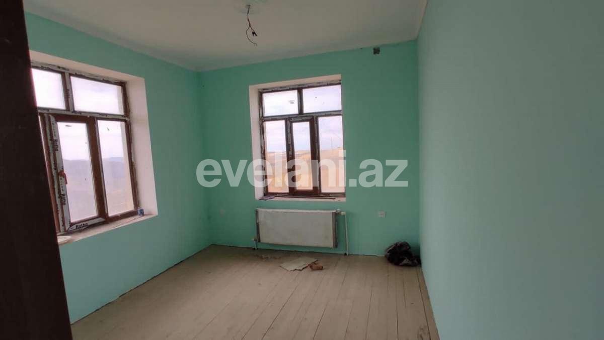 Satılır, yeni tikili, 4 otaqlı, 24 m², Şamaxı