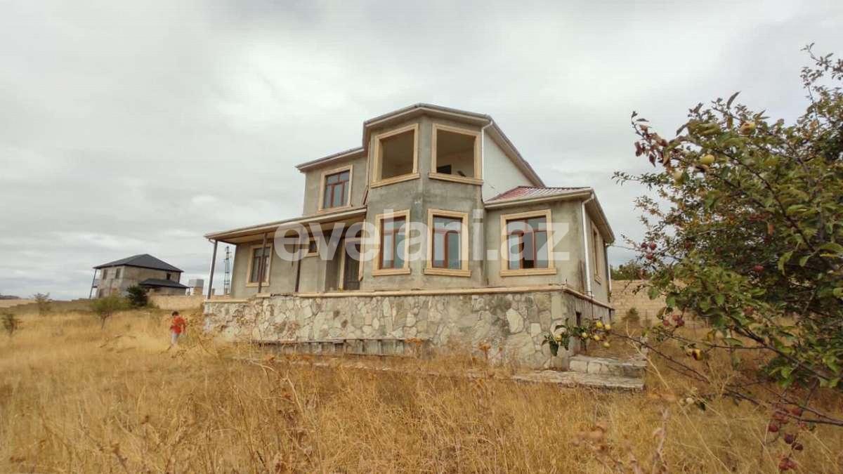 Satılır, yeni tikili, 4 otaqlı, 24 m², Şamaxı