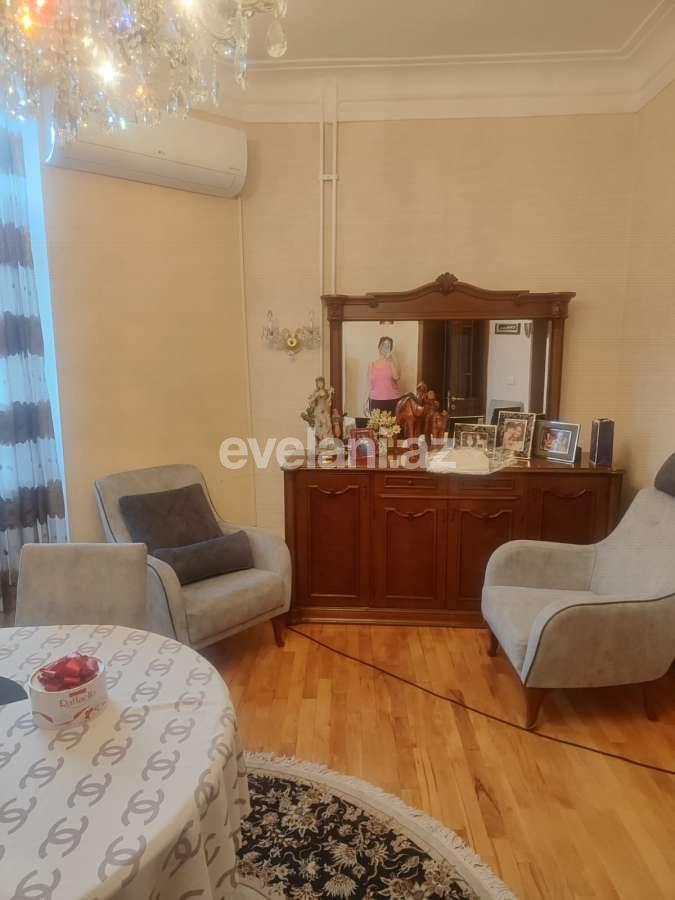 Satılır, köhnə tikili, 4 otaqlı, 90 m², Bakı, Nərimanov r, Gənclik m.