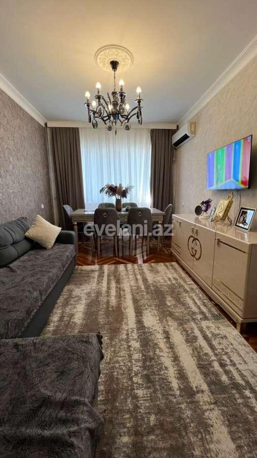 Satılır, köhnə tikili, 3 otaqlı, 90 m², Bakı, Xətai r, Həzi Aslanov m.