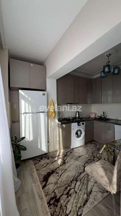 Satılır, köhnə tikili, 3 otaqlı, 90 m², Bakı, Xətai r, Həzi Aslanov m.