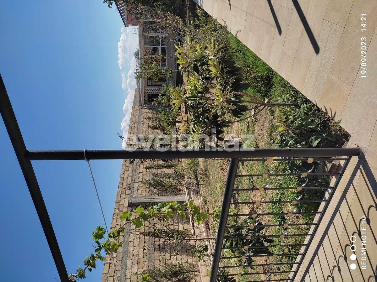 Satılır, həyət evi / bağ, 4 otaqlı, 75 m², Bakı, Abşeron r, Saray q.