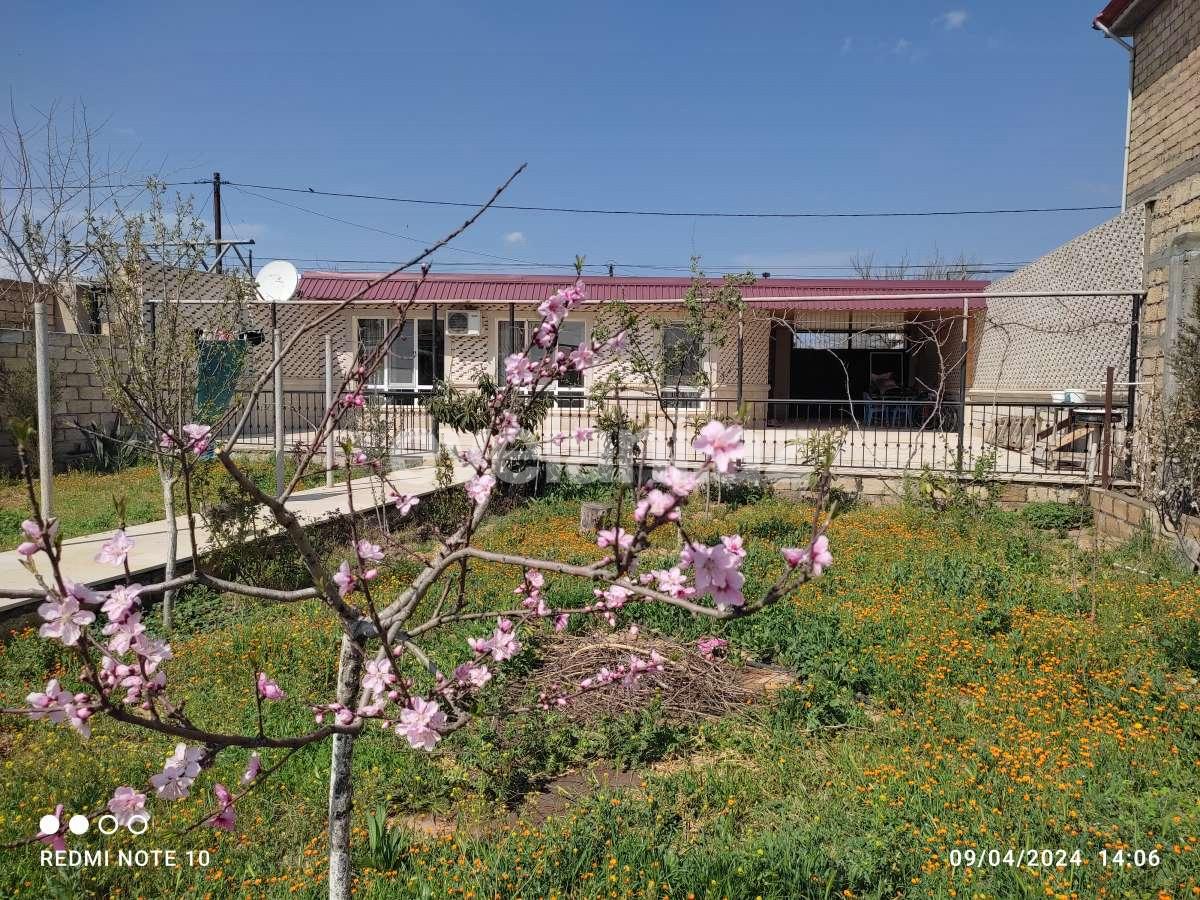Satılır, həyət evi / bağ, 4 otaqlı, 75 m², Bakı, Abşeron r, Saray q.