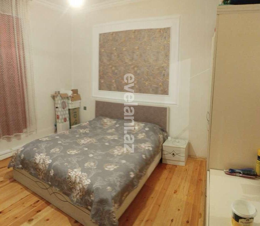 Satılır, həyət evi / bağ, 3 otaqlı, 90 m², Bakı, Abşeron r, Saray q.