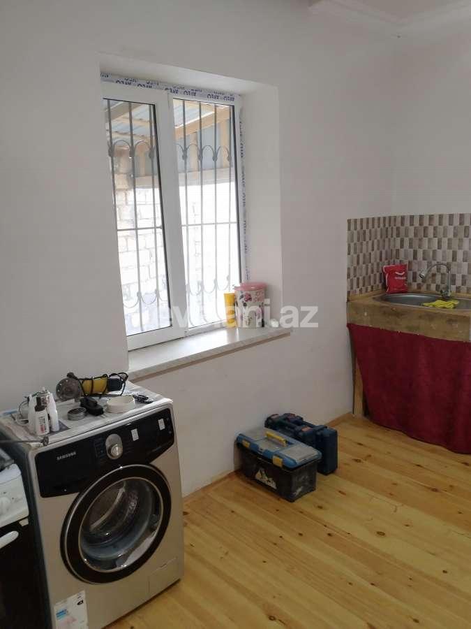 Satılır, həyət evi / bağ, 3 otaqlı, 90 m², Bakı, Abşeron r, Saray q.