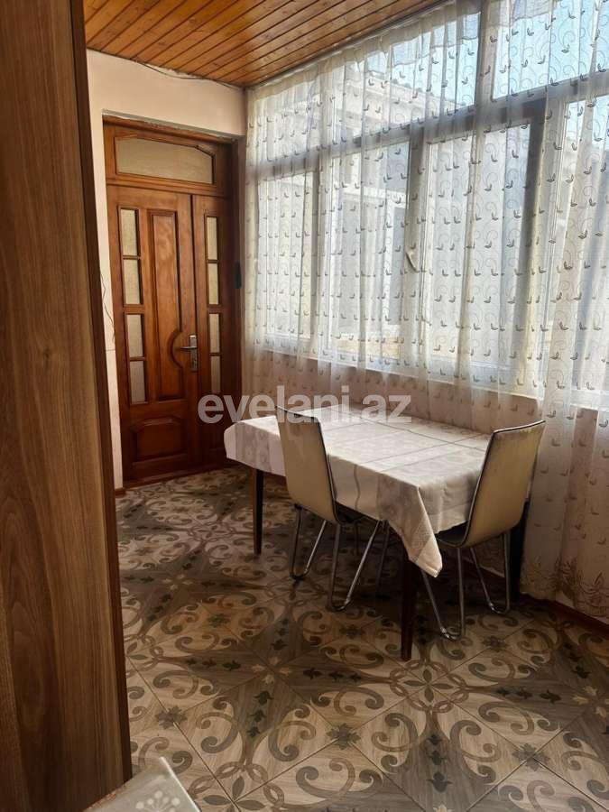 Satılır, köhnə tikili, 4 otaqlı, 314 m², Bakı, Suraxanı r.