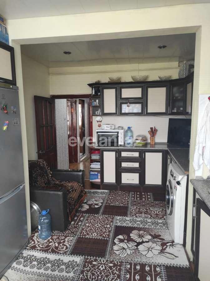 Satılır, köhnə tikili, 2 otaqlı, 60 m², Bakı, Xətai r, Həzi Aslanov m.