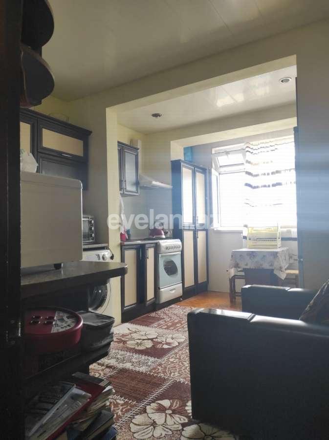 Satılır, köhnə tikili, 2 otaqlı, 60 m², Bakı, Xətai r, Həzi Aslanov m.