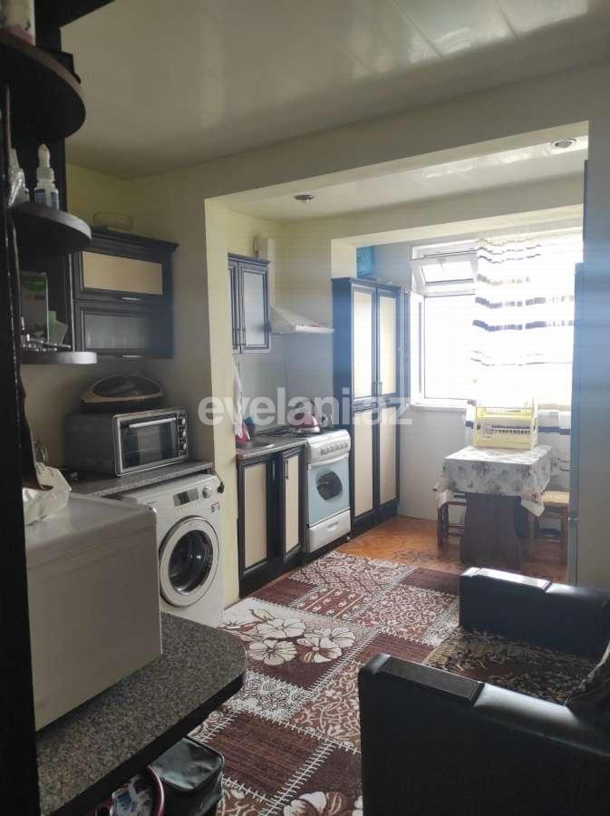 Satılır, köhnə tikili, 2 otaqlı, 60 m², Bakı, Xətai r, Həzi Aslanov m.