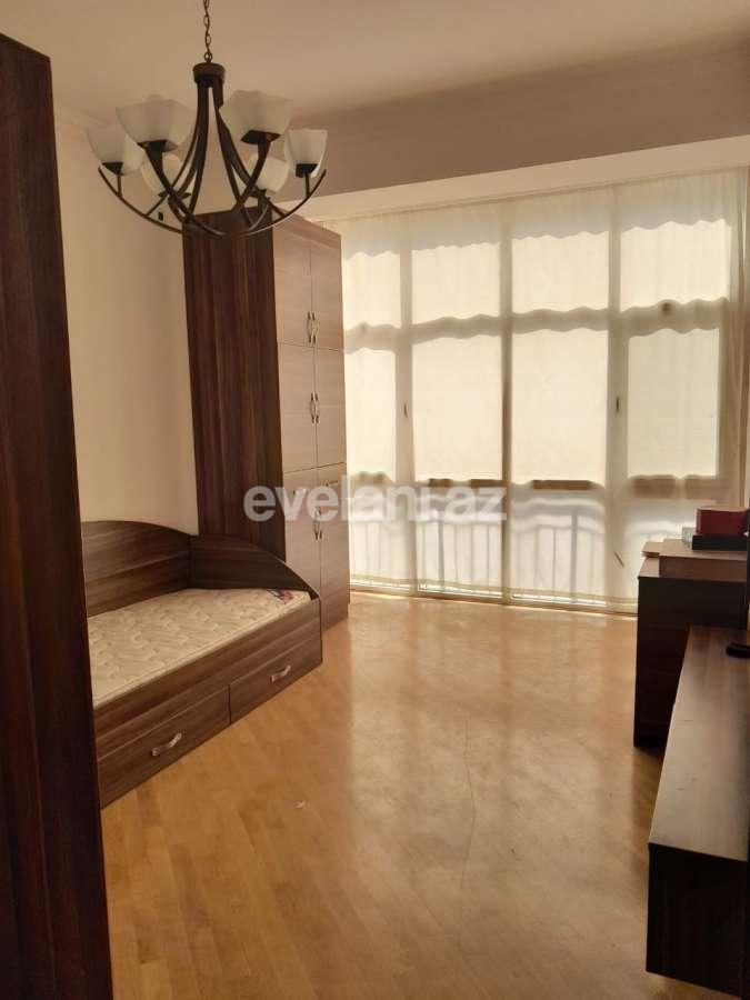 Satılır, yeni tikili, 6 otaqlı, 214.98 m², Bakı, Nərimanov r, 28 may m.