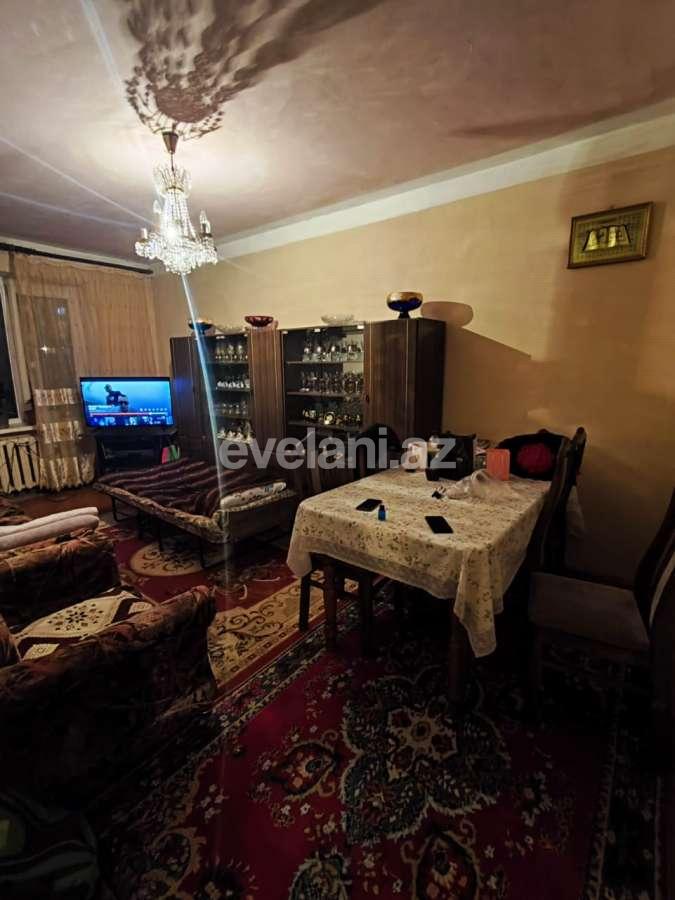 Satılır, köhnə tikili, 3 otaqlı, 75 m², Bakı, Xətai r, Həzi Aslanov m.