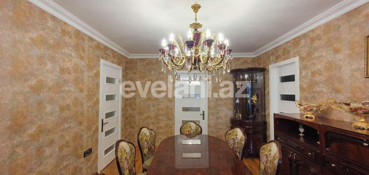 Продаётся, вторичка, 6-комнаты, 150 m², Гянджа