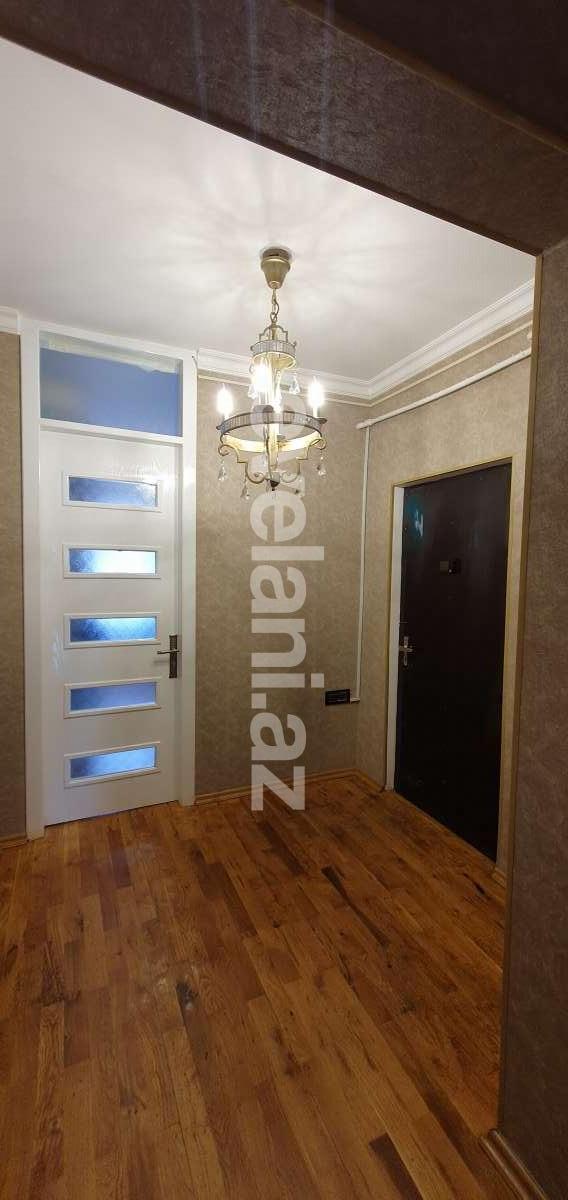 Продаётся, вторичка, 6-комнаты, 150 m², Гянджа