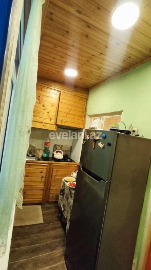 Satılır, köhnə tikili, 3 otaqlı, 72 m², Bakı, Binəqədi r, Memar Əcəmi m.