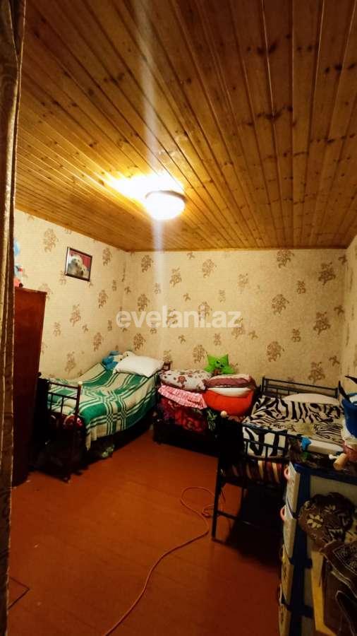 Satılır, köhnə tikili, 3 otaqlı, 72 m², Bakı, Binəqədi r, Memar Əcəmi m.
