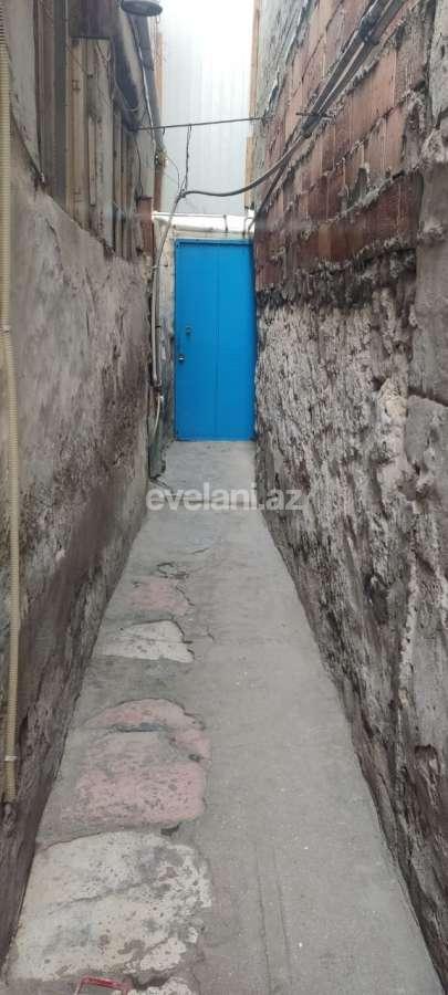 Satılır, köhnə tikili, 3 otaqlı, 72 m², Bakı, Binəqədi r, Memar Əcəmi m.