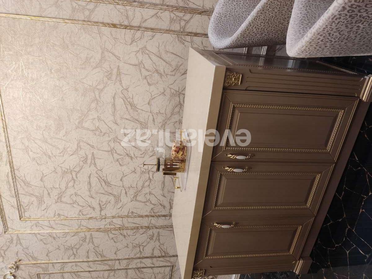 Satılır, yeni tikili, 2 otaqlı, 116.6 m², Bakı, Nərimanov r, 28 may m.