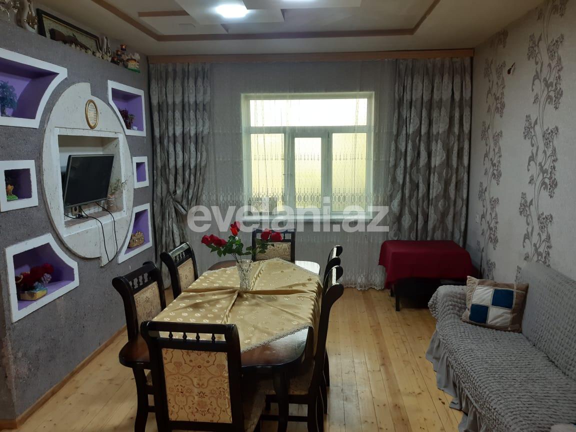 Satılır, həyət evi / bağ, 4 otaqlı, 270 m², Qəbələ