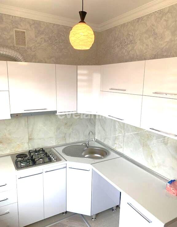 Satılır, köhnə tikili, 2 otaqlı, 45 m², Bakı, Səbail r.