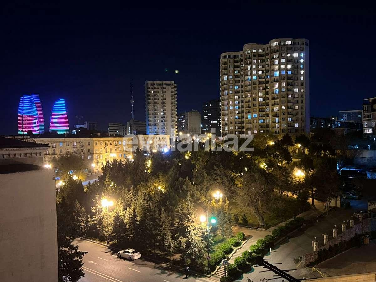 Satılır, yeni tikili, 3 otaqlı, 119.99 m², Bakı, Yasamal r.