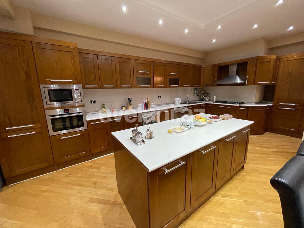 Satılır, yeni tikili, 5 otaqlı, 304 m², Bakı, Binəqədi r, 9-cu mikrorayon q.