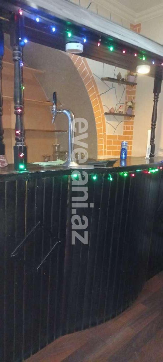 Satılır, köhnə tikili, 2 otaqlı, 65 m², Bakı, Səbail r, İçəri Şəhər m.