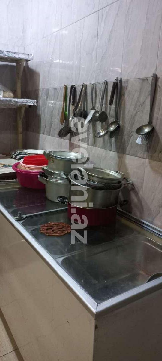 Satılır, köhnə tikili, 2 otaqlı, 65 m², Bakı, Səbail r, İçəri Şəhər m.