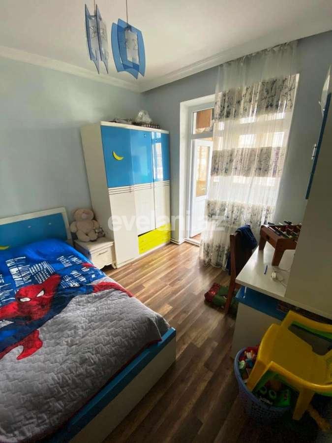 Satılır, köhnə tikili, 3 otaqlı, 75 m², Bakı, Suraxanı r, Massiv A q.