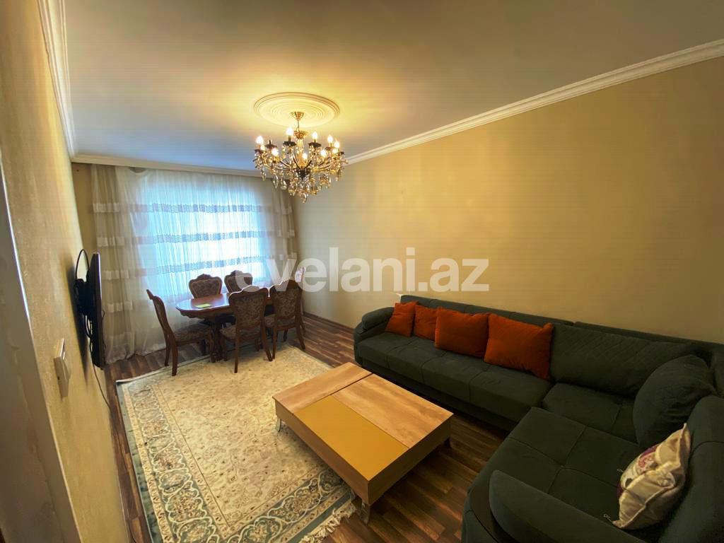 Satılır, köhnə tikili, 3 otaqlı, 75 m², Bakı, Suraxanı r, Massiv A q.