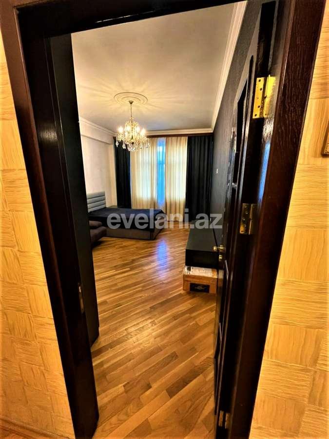 Kirayə verilir, yeni tikili, 3 otaqlı, 135 m², Bakı, Nizami r.