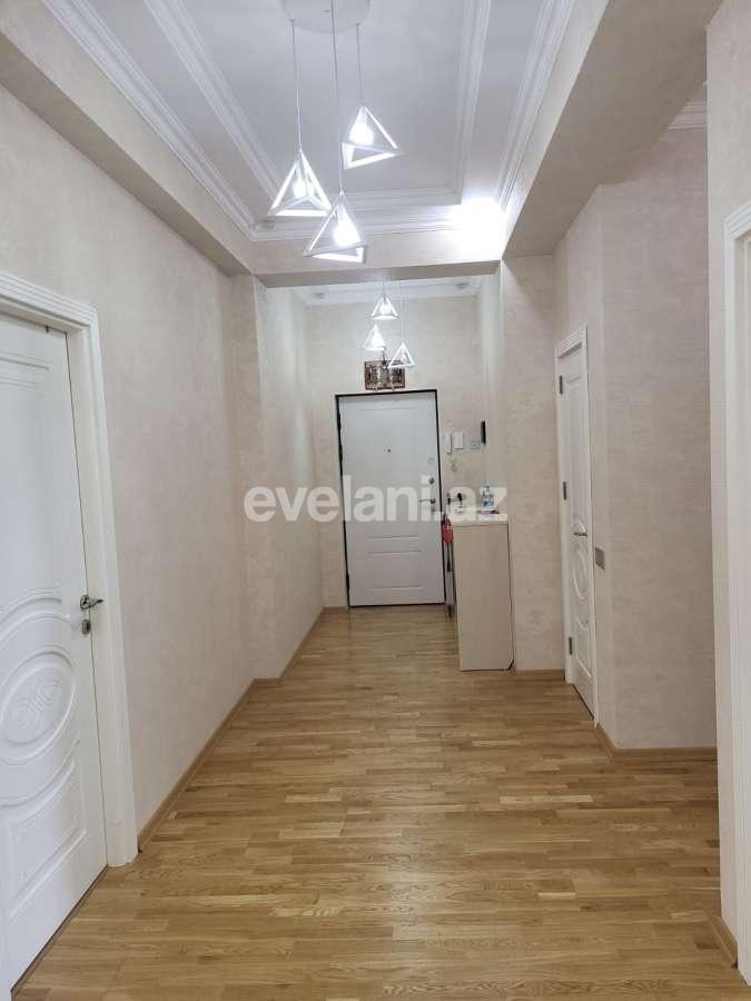 Satılır, yeni tikili, 3 otaqlı, 110 m², Bakı, Nizami r, Qara Qarayev m.