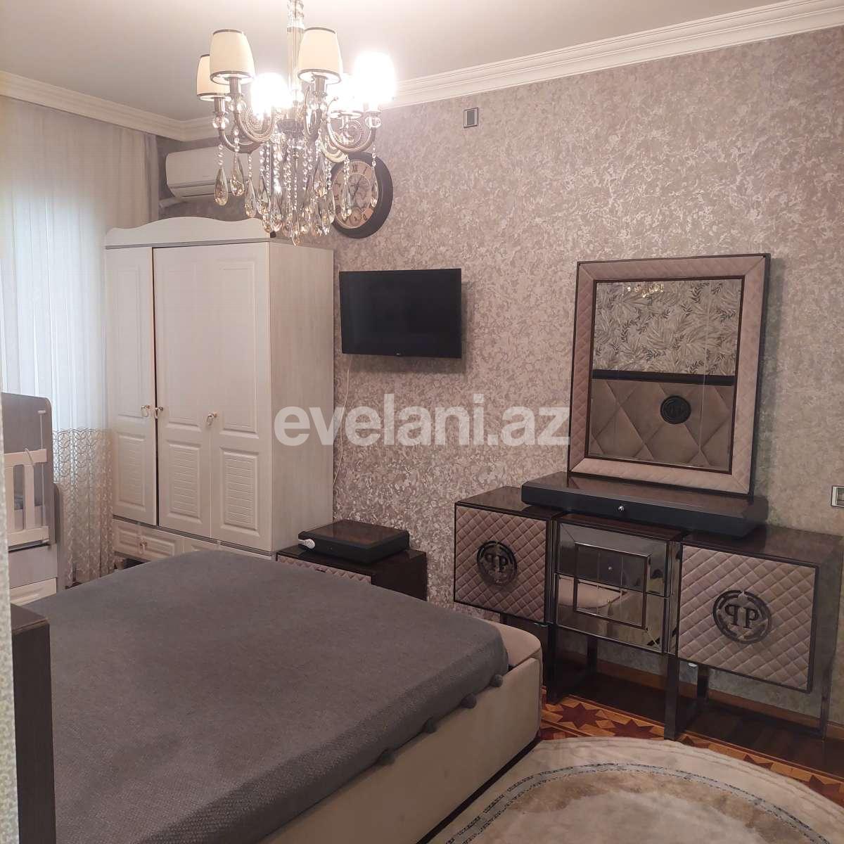 Satılır, köhnə tikili, 4 otaqlı, 100 m², Bakı, Xətai r, Əhmədli m.