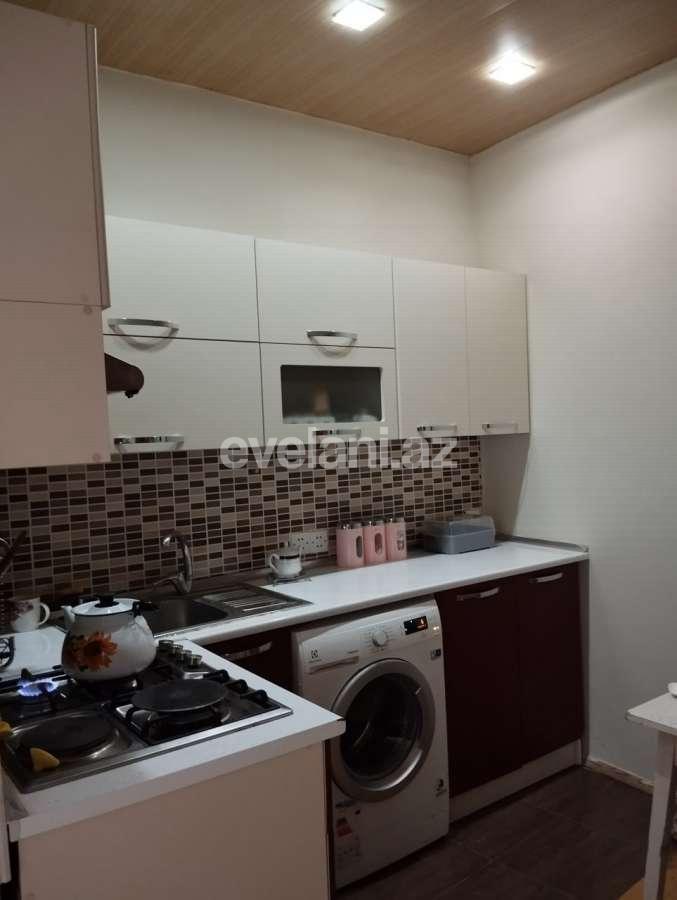 Satılır, köhnə tikili, 3 otaqlı, 60 m², Bakı, Səbail r, İçəri Şəhər m.