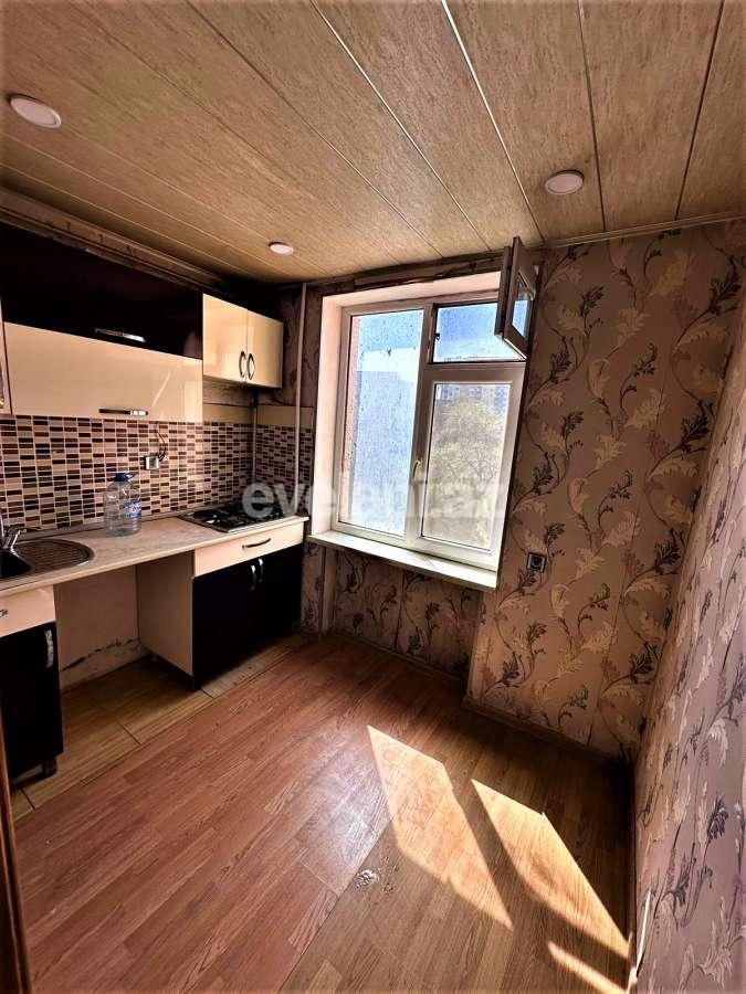 Kirayə verilir, köhnə tikili, 3 otaqlı, 70 m², Bakı, Nizami r, Qara Qarayev m.
