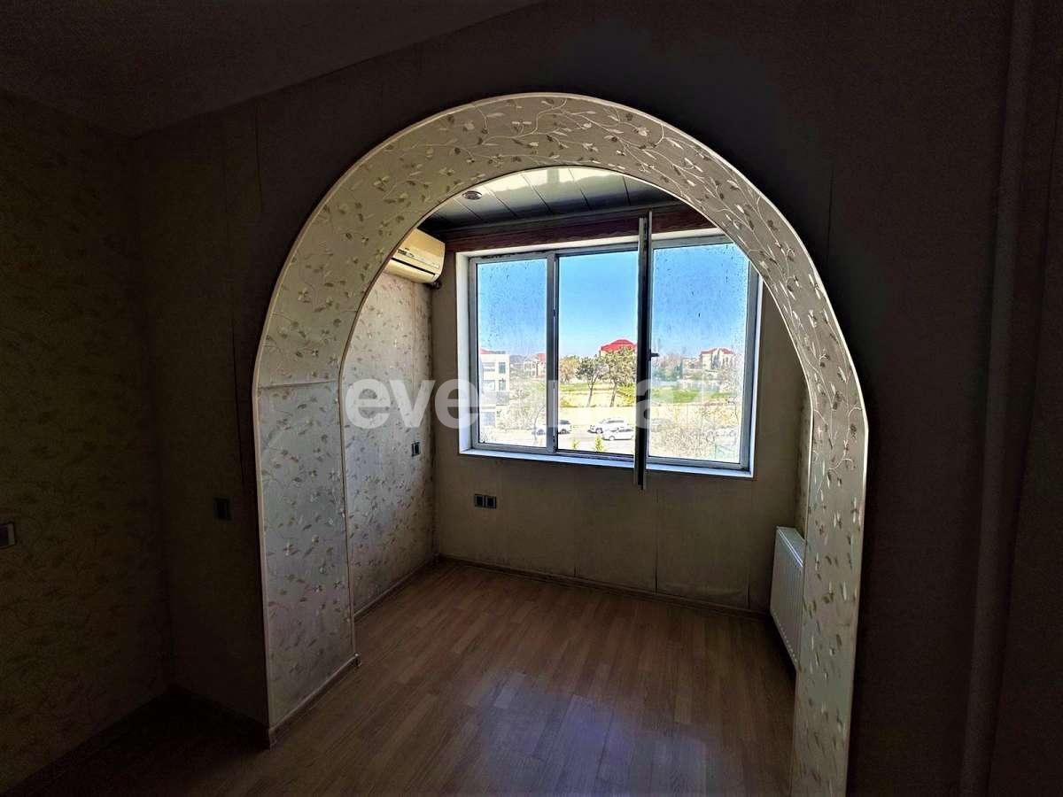 Kirayə verilir, köhnə tikili, 3 otaqlı, 70 m², Bakı, Nizami r, Qara Qarayev m.