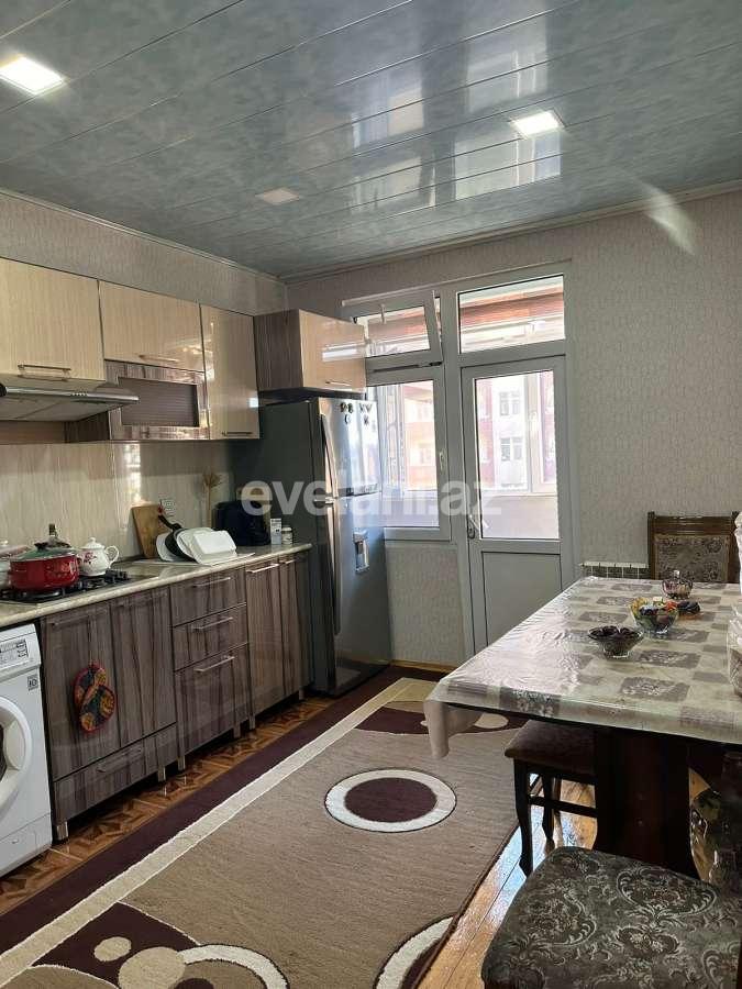 Satılır, köhnə tikili, 2 otaqlı, 60 m², Bakı, Xətai r, Əhmədli q, Əhmədli m.