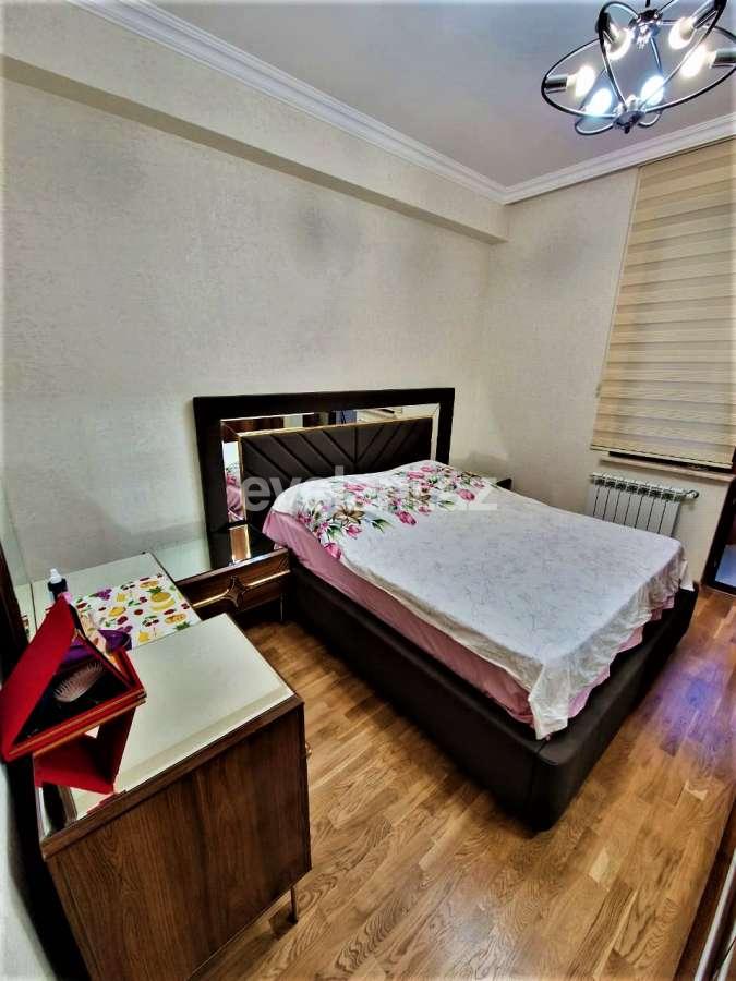 Kirayə verilir, yeni tikili, 3 otaqlı, 105 m², Bakı, Nizami r, Qara Qarayev m.