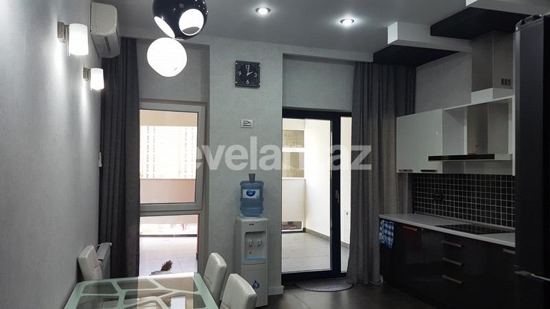 Kirayə verilir, yeni tikili, 4 otaqlı, 200 m², Bakı, Nəsimi r.