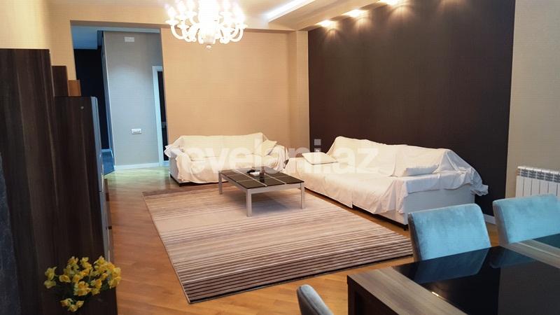 Kirayə verilir, yeni tikili, 4 otaqlı, 200 m², Bakı, Nəsimi r.