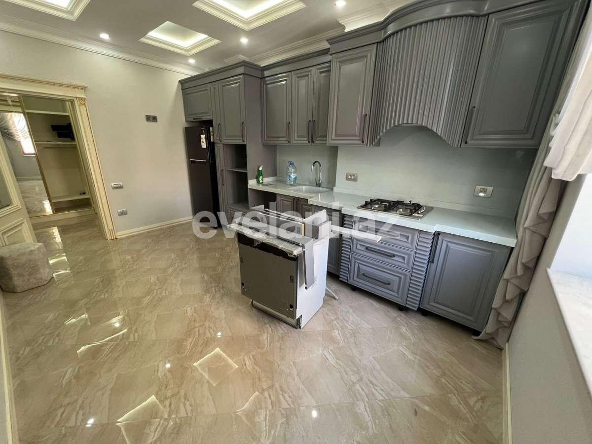 Satılır, köhnə tikili, 3 otaqlı, 120 m²