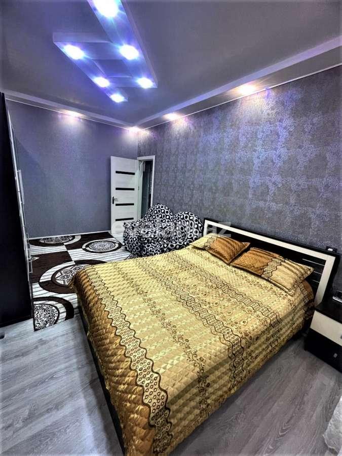 Продаётся, вторичка, 4-комнаты, 100 m²