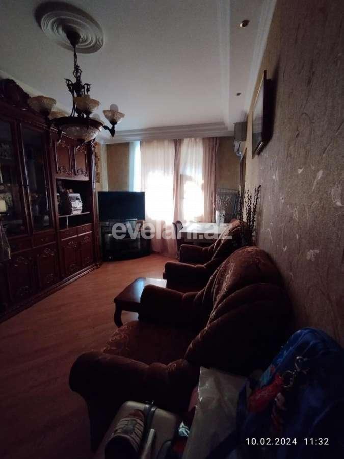 Sale, old building, 2 room, 60 m², Baku, Khatai r, Hazi Aslanov m.