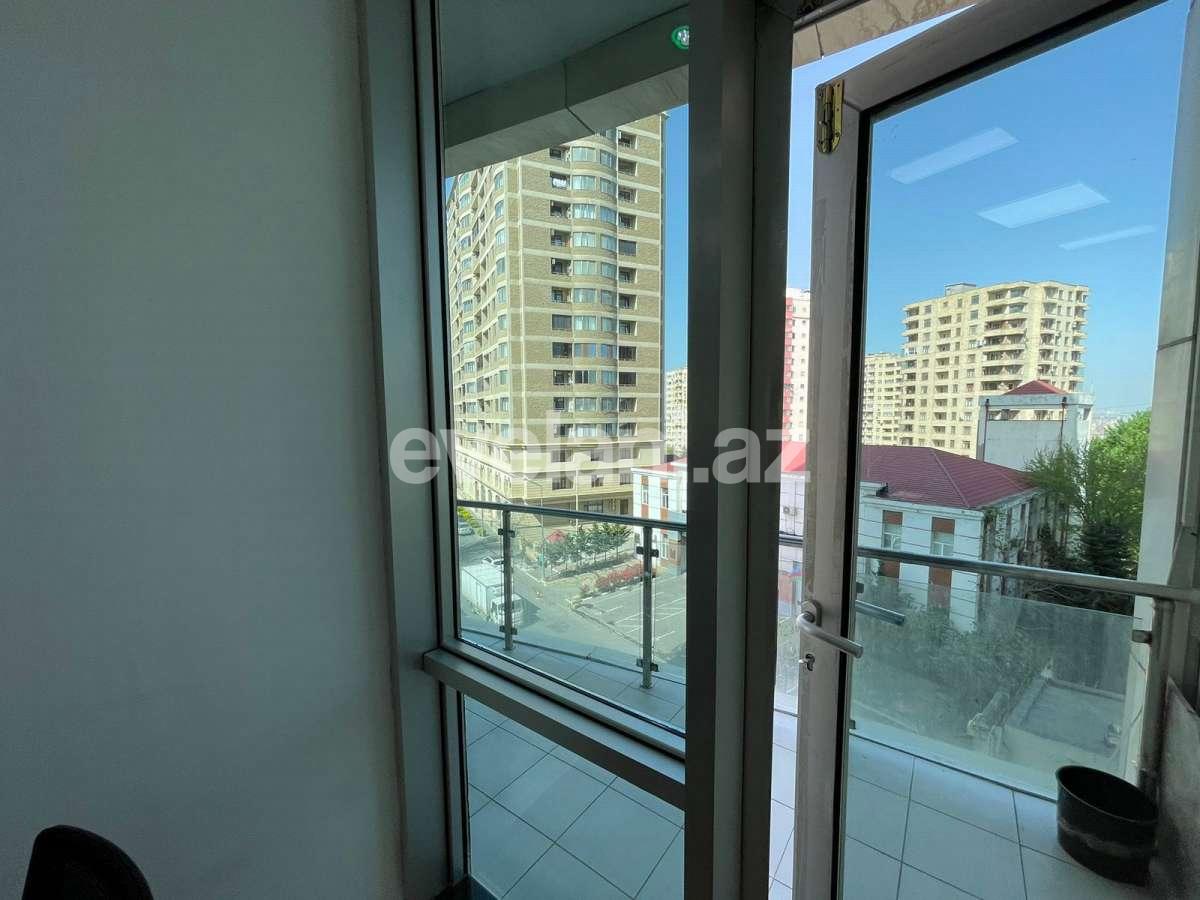 Kirayə verilir, ofis, 4 otaqlı, 220 m², Bakı, Yasamal r.