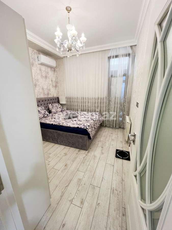 Satılır, yeni tikili, 2 otaqlı, 59 m², Bakı, Nizami r, Neftçilər m.