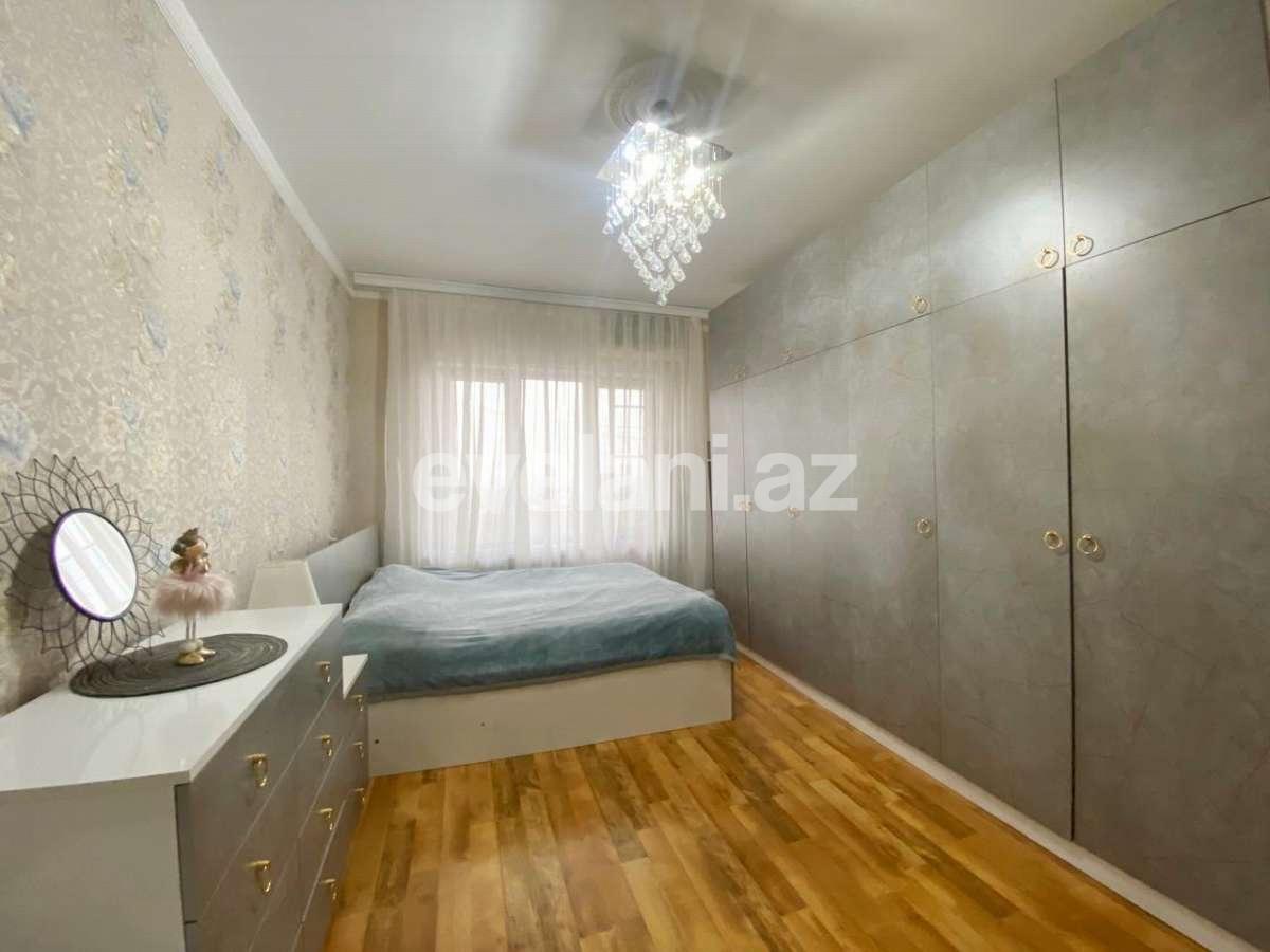 Satılır, köhnə tikili, 3 otaqlı, 90 m², Bakı, Xətai r, Həzi Aslanov m.